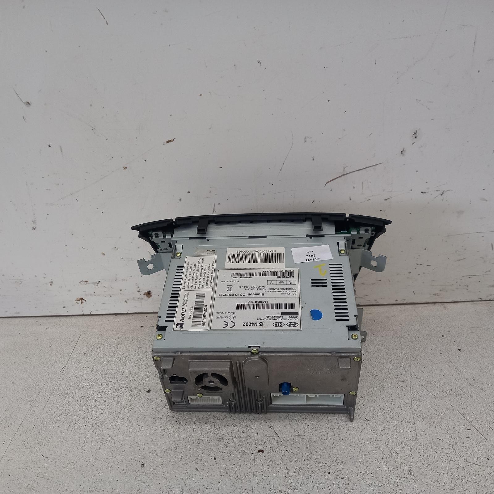 I30 Stereo/head Unit 2012-2017 7 in touchscreen,w/ sat nav,phone controls,mp3,bluetooth,gd,03/12-02/17 00018991 #551969