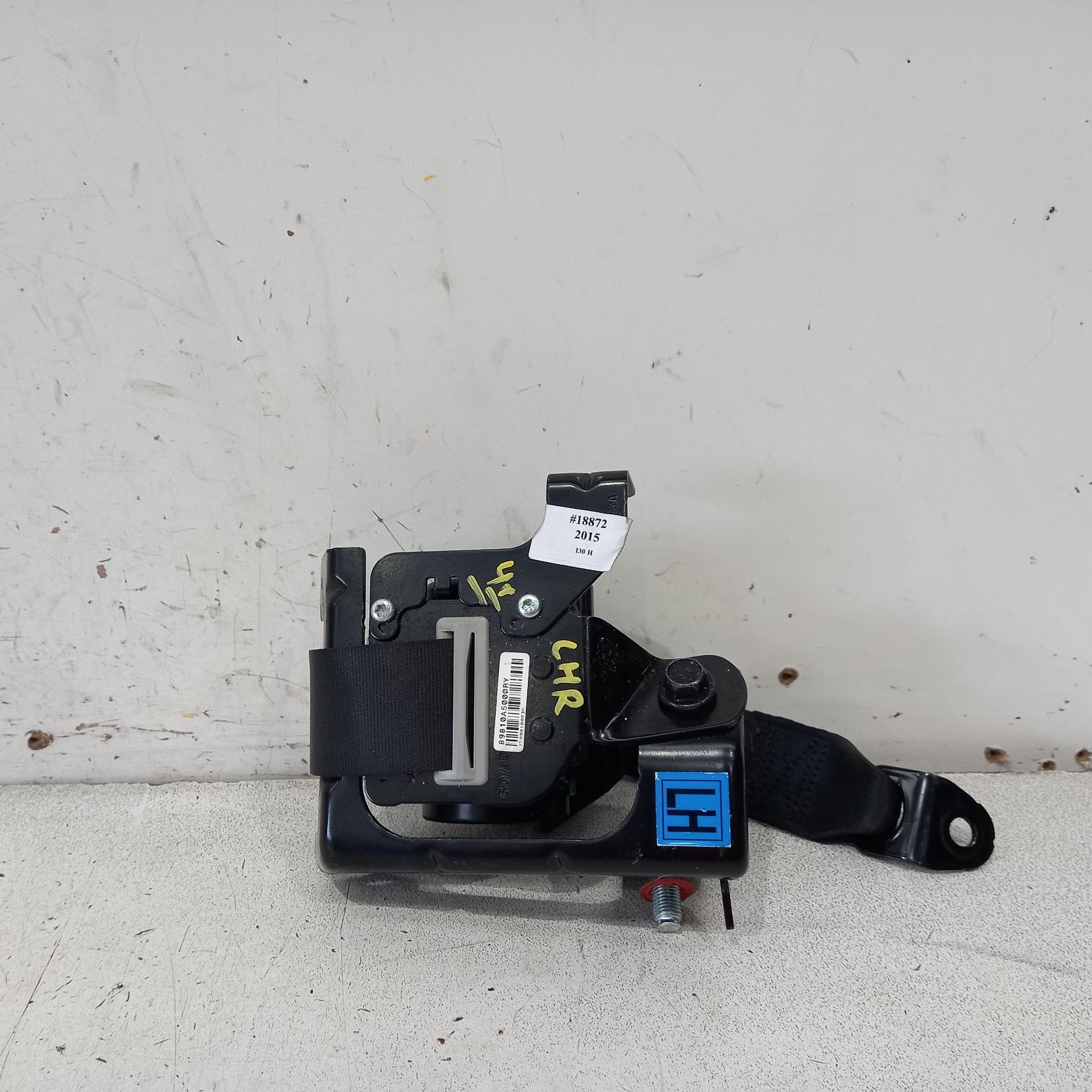 I30 Seat Belt Stalk 2012-2017 lh rear,seat belt only,gd,hatch,03/12-02/17 00018872 #552395