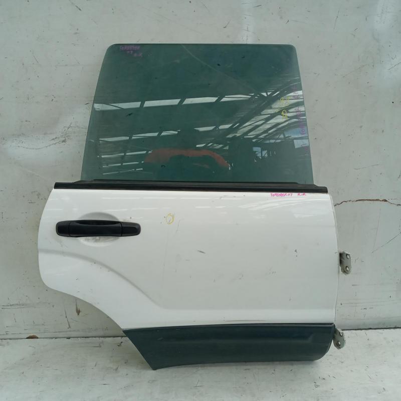 door/sliding rear right