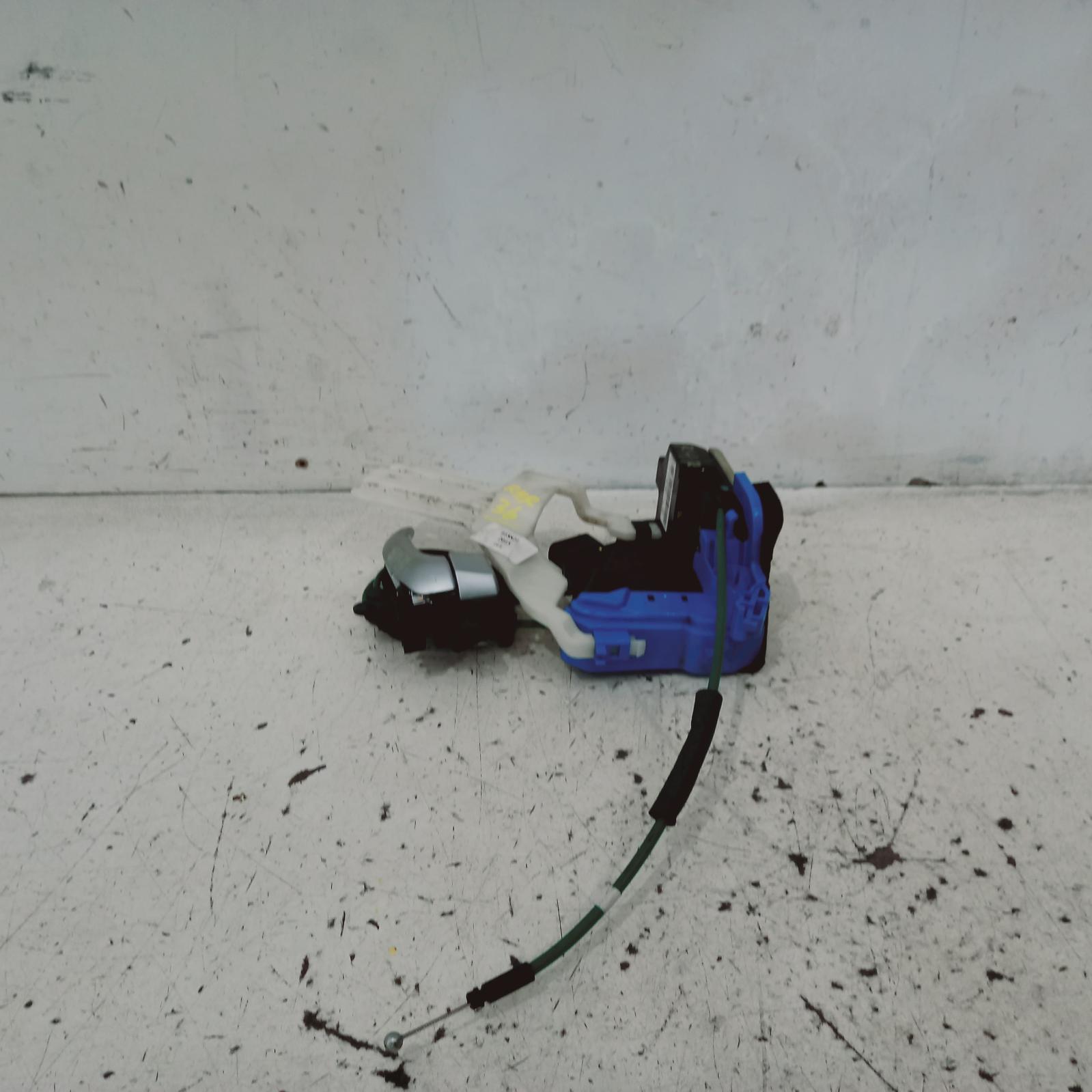 I30 Door/boot/gate Lock 2012-2017 right rear door lock,gd,5dr hatch,standard handle type,03/12-02/17 00018821 #554282