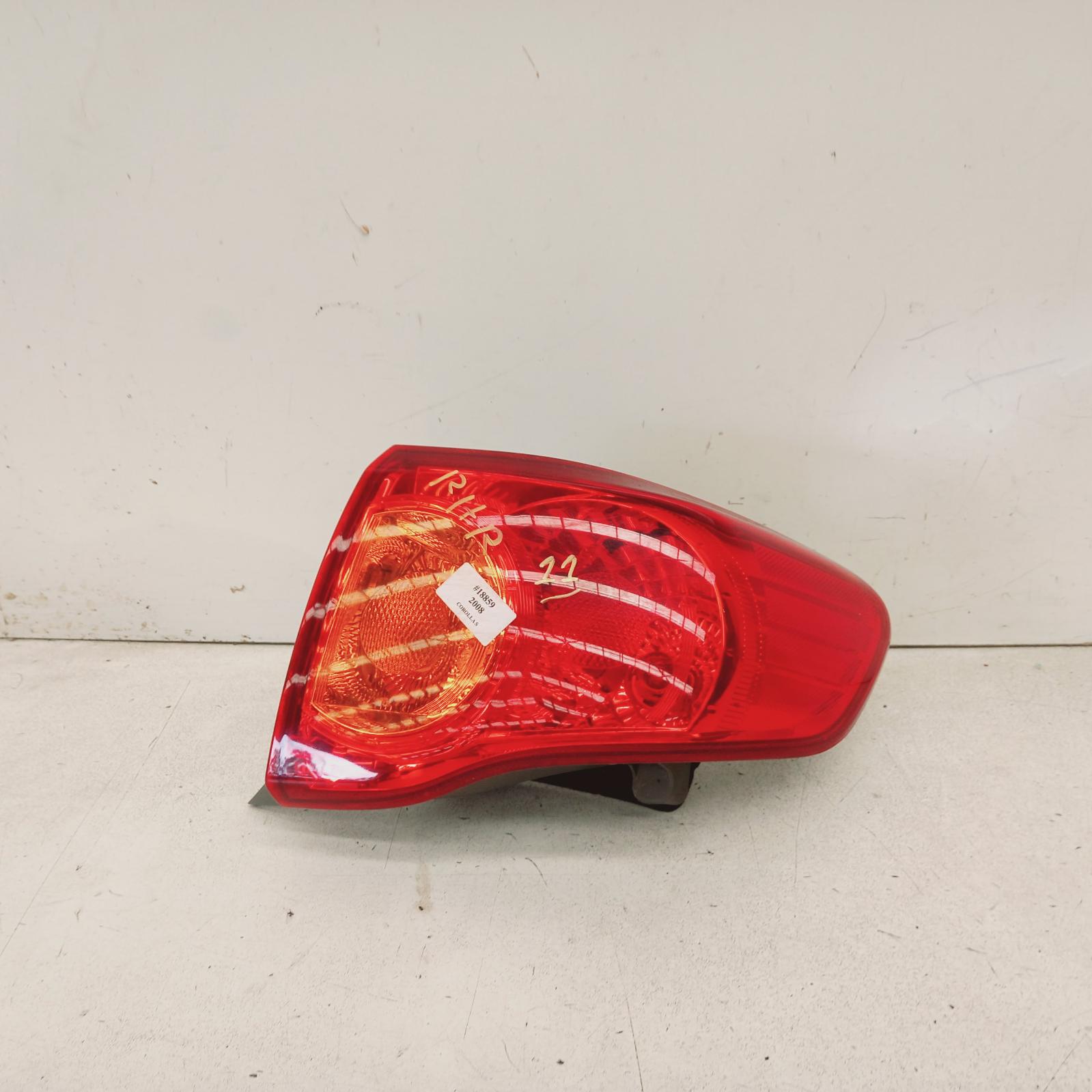 Corolla Taillight Right 2007-2010 zre152/153r,sedan,03/07-02/10 00018859 #554691
