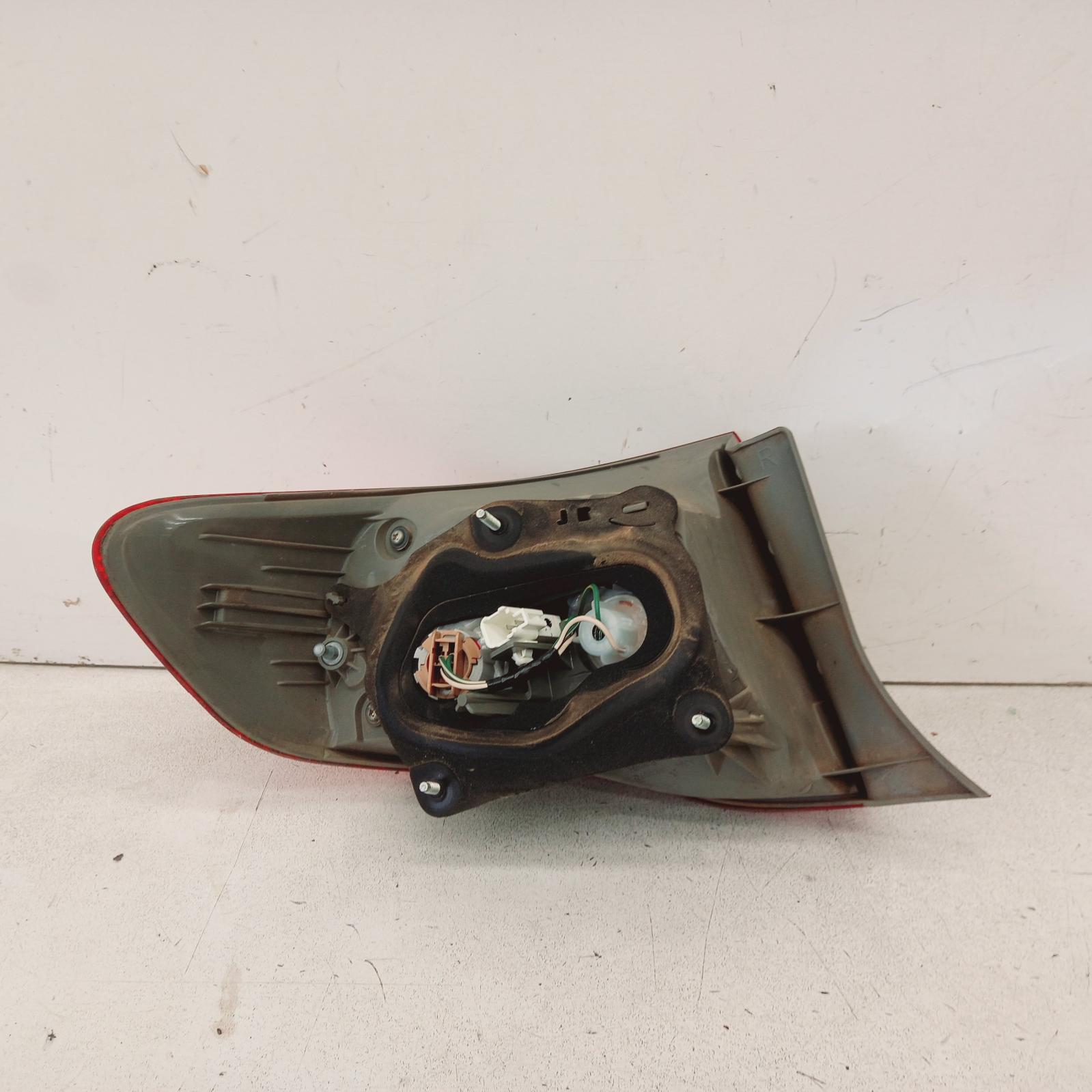 Corolla Taillight Right 2007-2010 zre152/153r,sedan,03/07-02/10 00018859 #554691