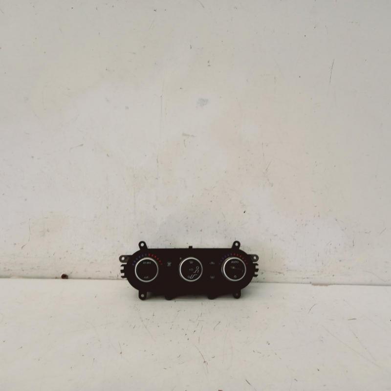 heater/aircon controls