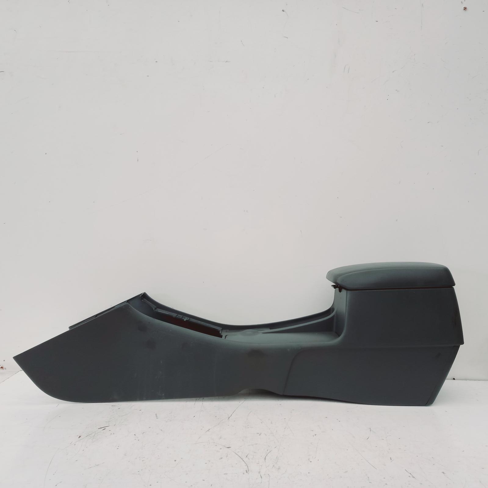 Corolla Console 2001-2007 zze122 12/01-06/07 00019492 #560637