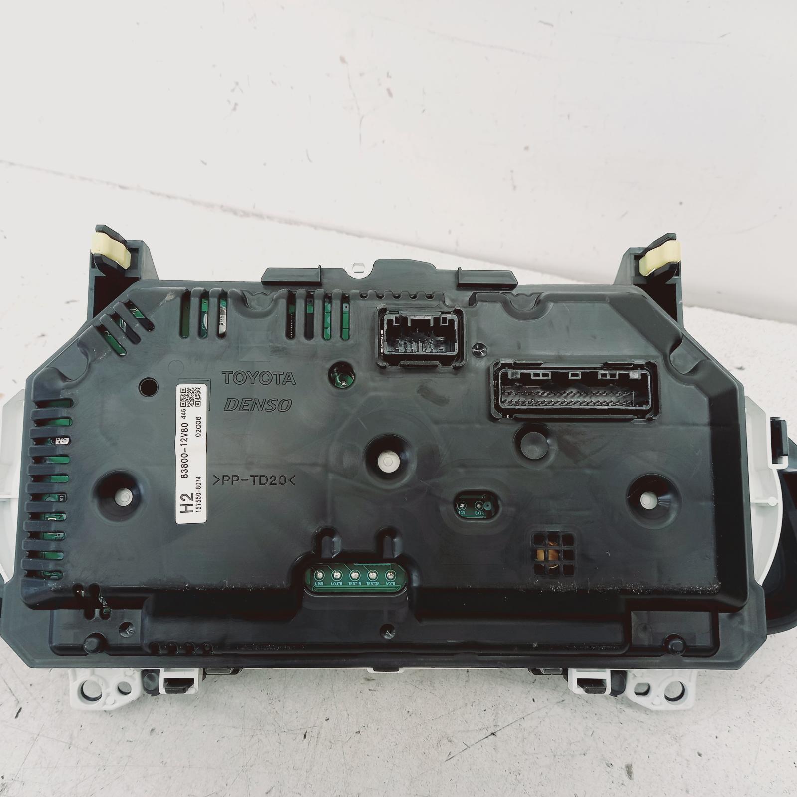 Corolla Instrument Cluster 2012-2015 1.8,2zr-fe,auto t/m,ascent,zre182r,hatch,10/12-05/15 00019325 #562702