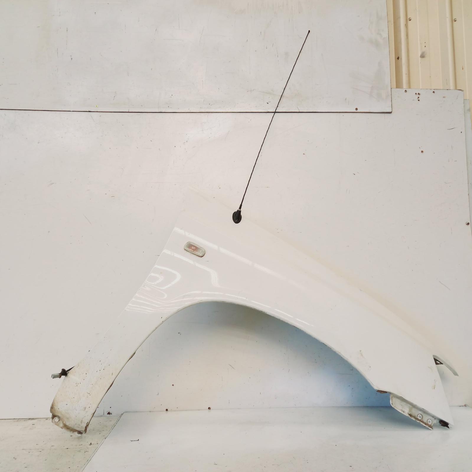 Kluger Guard Right 2001-2007 mcu28r,01/01-04/07 00019644 #567728