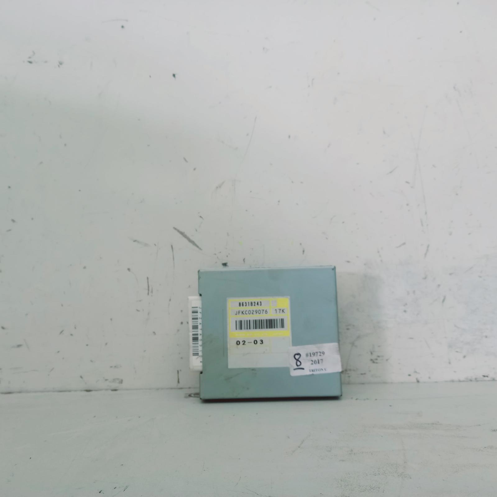 Triton Ecu 2015-2023 transmission ecu,auto t/m,p/n 8631b243 (mounted above passenger kick panel),mq-mr,03/15-10/23 00019729 #571262