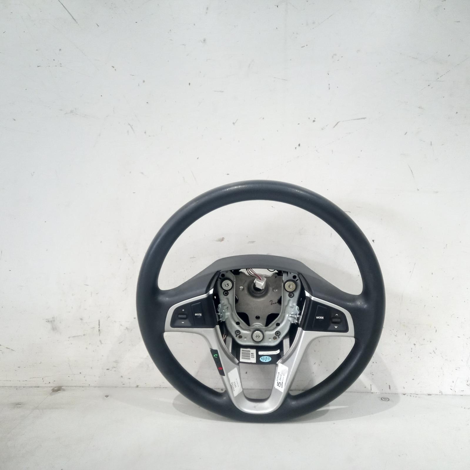 Accent Steering Wheel 2011-2013 vinyl,w/ phone control,rb,07/11-07/13 00019128 #572308