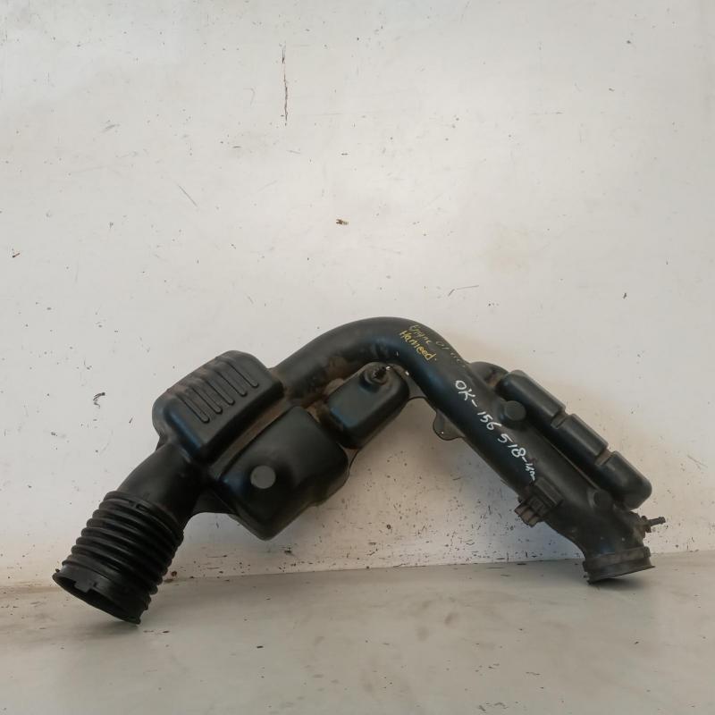 air cleaner duct/hose