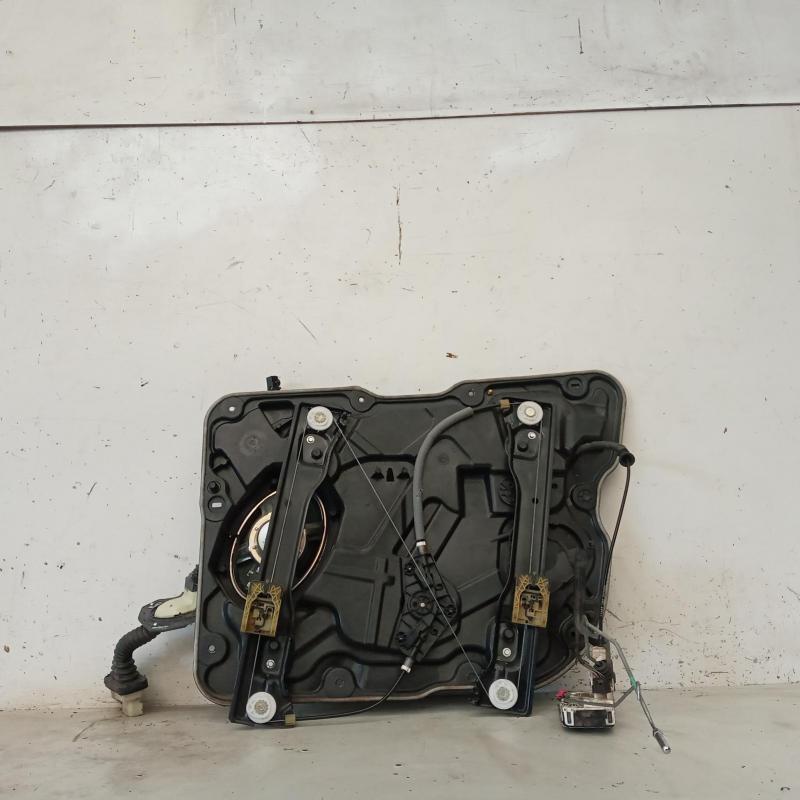 window regulator/motor front left