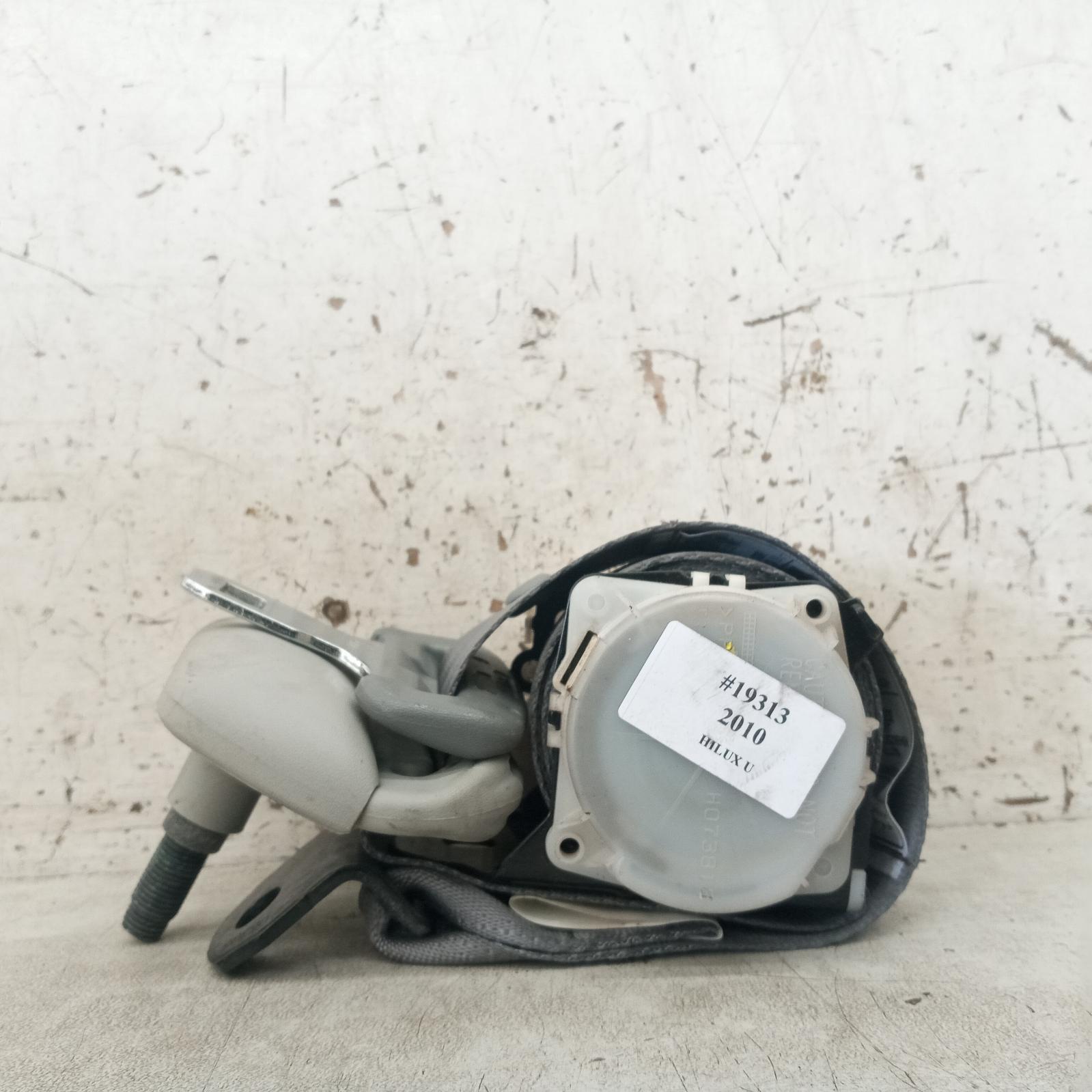 Hilux Seat Belt Stalk 2005-2011 rh rear,seat belt only,dual cab,light grey,03/05-06/11 00019313 #581466