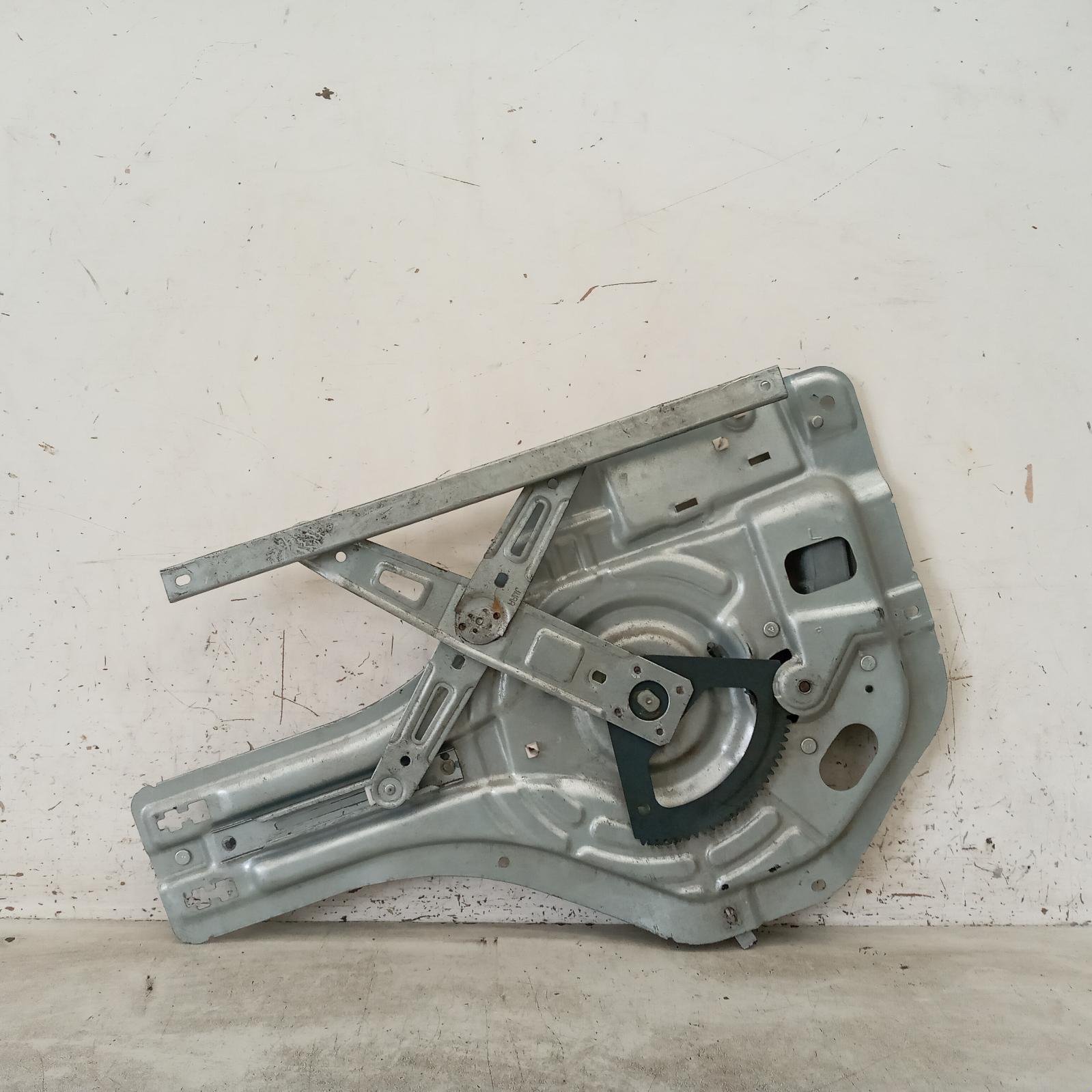 Tucson Window Regulator/motor Rear Right 2004-2010 jm,door reg assy (reg and motor),08/04-01/10 hyonused #581968
