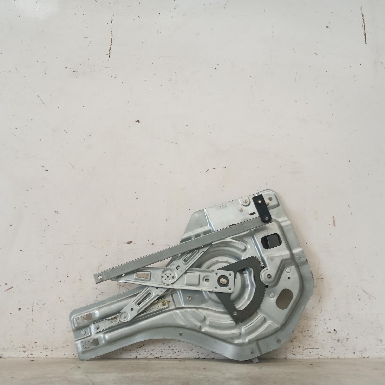 Tucson Window Regulator/motor Rear Right 2004-2010 jm,door reg assy (reg and motor),08/04-01/10 hyonused #581970