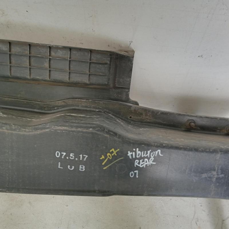 bar reinforcement/bracket rear