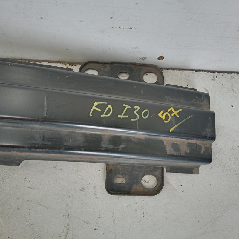 bar reinforcement/bracket front