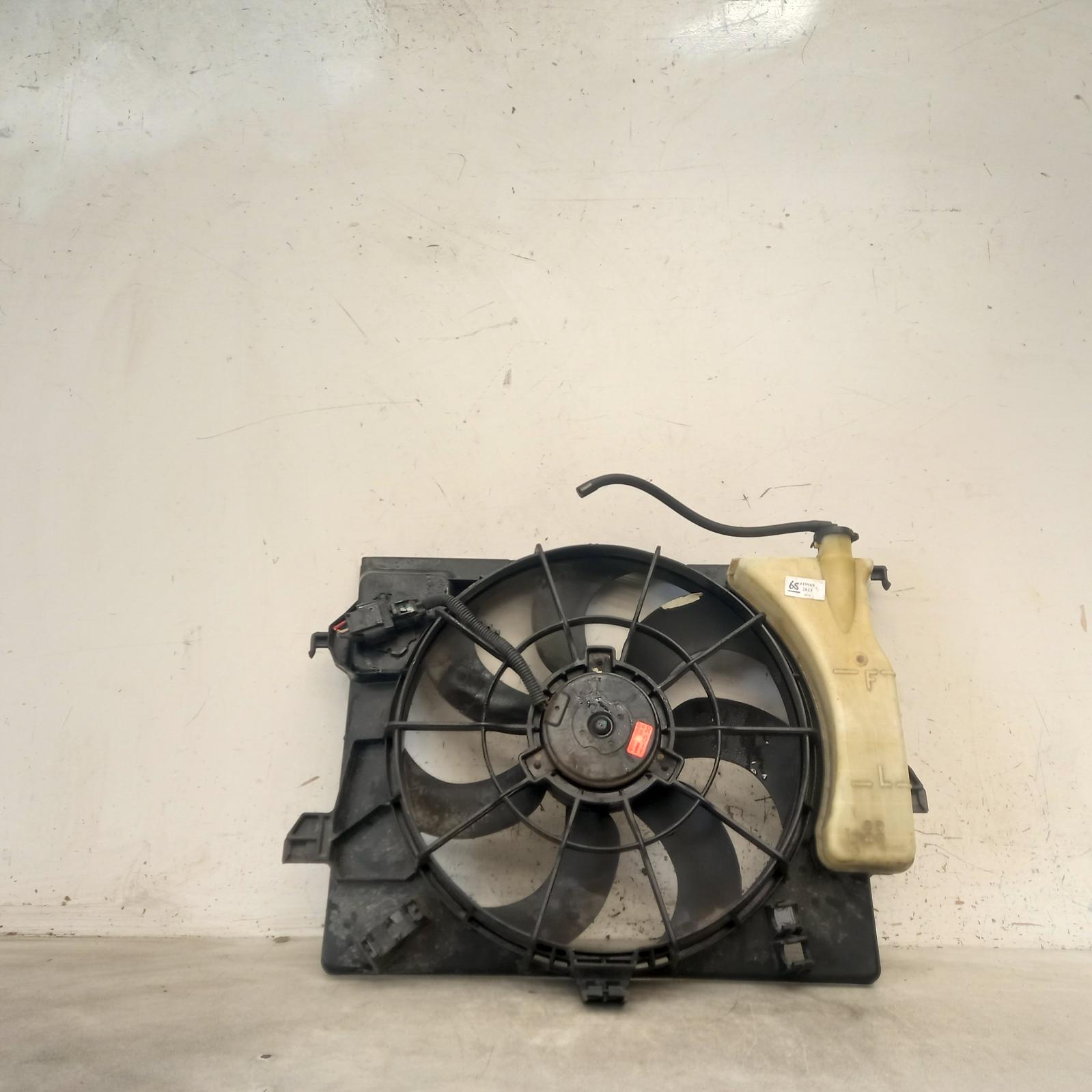 I20 Fan 2012-2015 radiator fan,pb,03/12-12/15 00019969 #584854