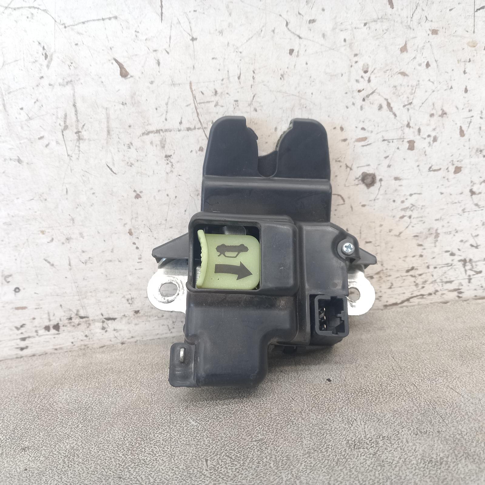 Elantra Door/boot/gate Lock 2011-2015 bootlid lock,md,03/11-11/15 00019999 #585039
