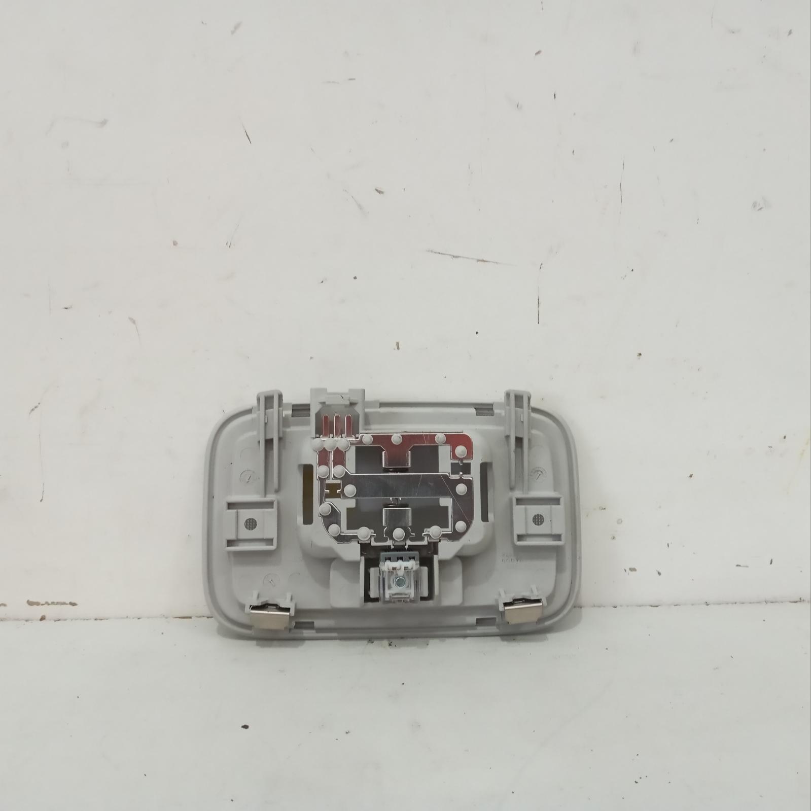 Venue Courtesy Light 2019-2024 qx,06/19- 00019542 #586248