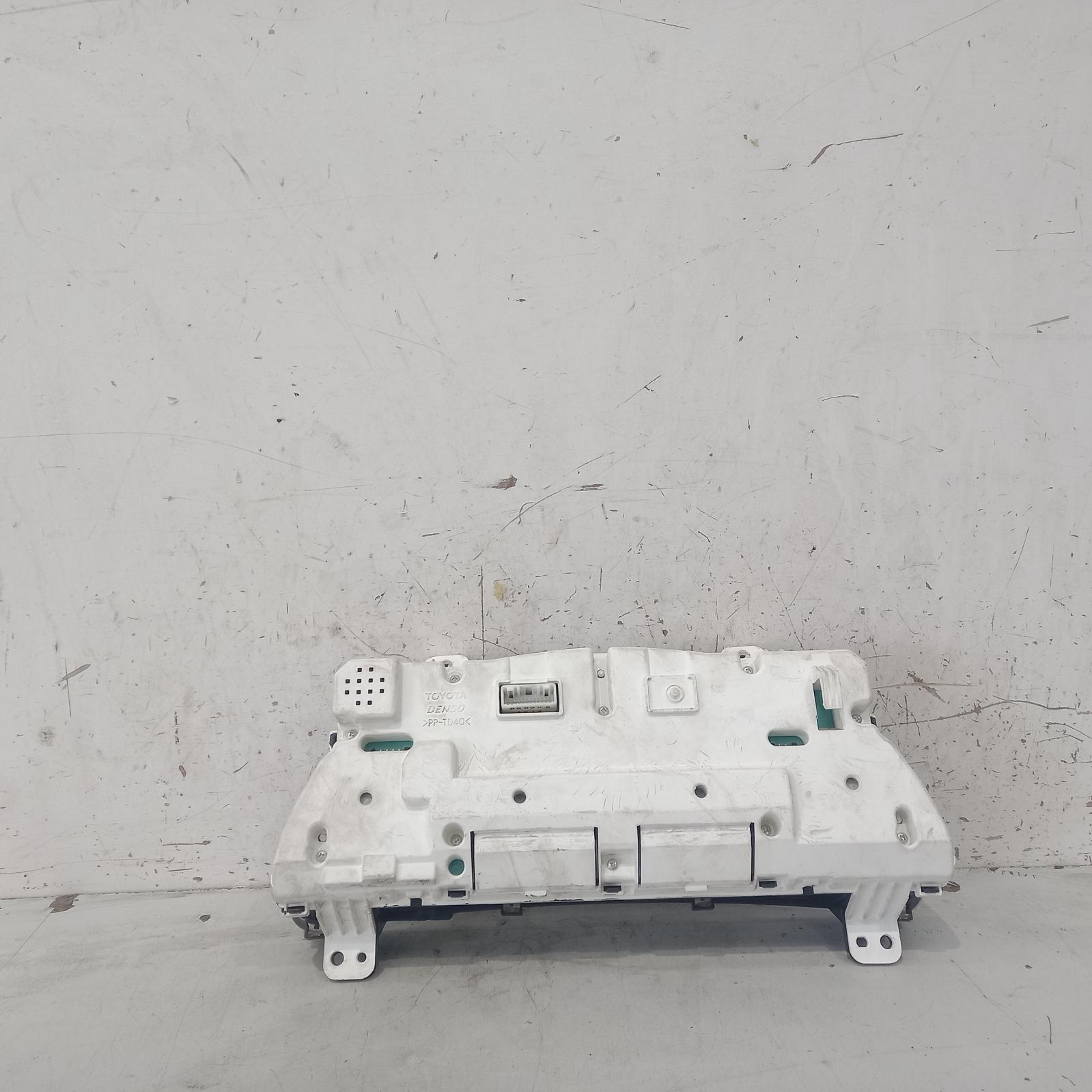 Camry Instrument Cluster 2006-2009 instrument cluster,altise,auto/manual t/m,acv40,06/06-06/09 00020067 #588181