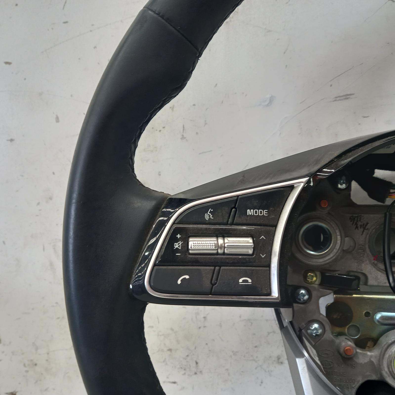 Cerato Steering Wheel 2018-2024 leather,bd,s/sport/sport+,04/18- 00019280 #590621