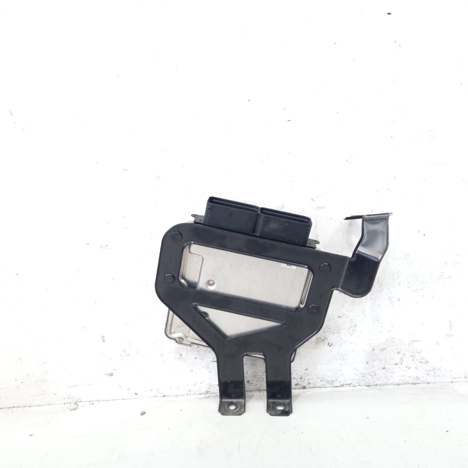 Ix35 Ecu 2013-2016 engine ecu,2.0,petrol,se,ecu only,lm series,01/13-01/16 00020050 #591429