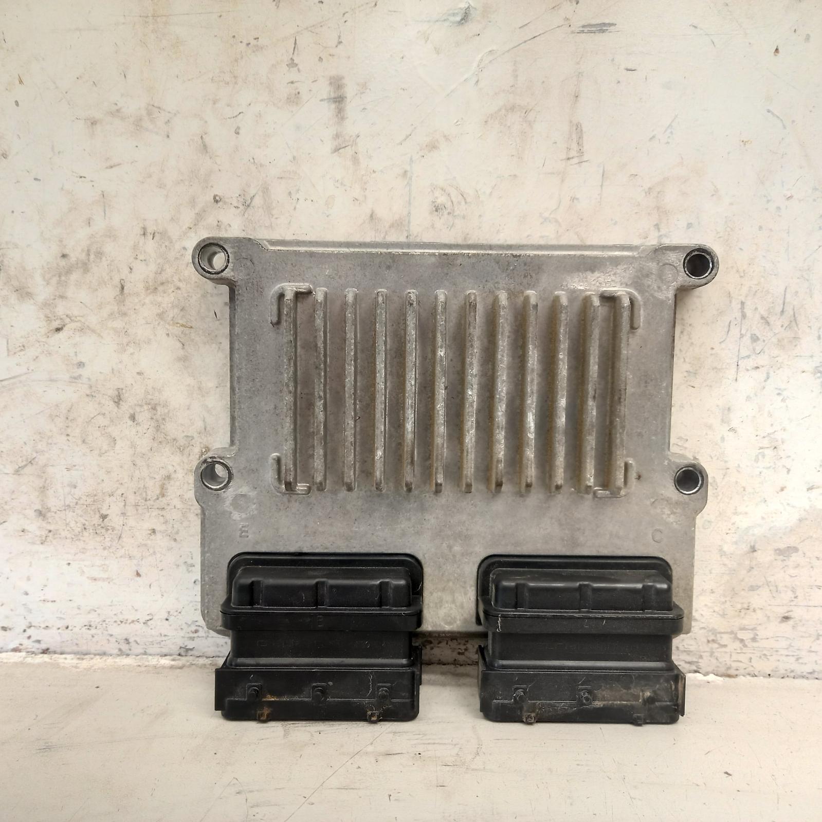 Carnival/Grand Carnival Ecu 2010-2014 engine ecu,3.5,g6dc,auto t/m,ecu only,vq,03/10-12/14 00020127 #591550