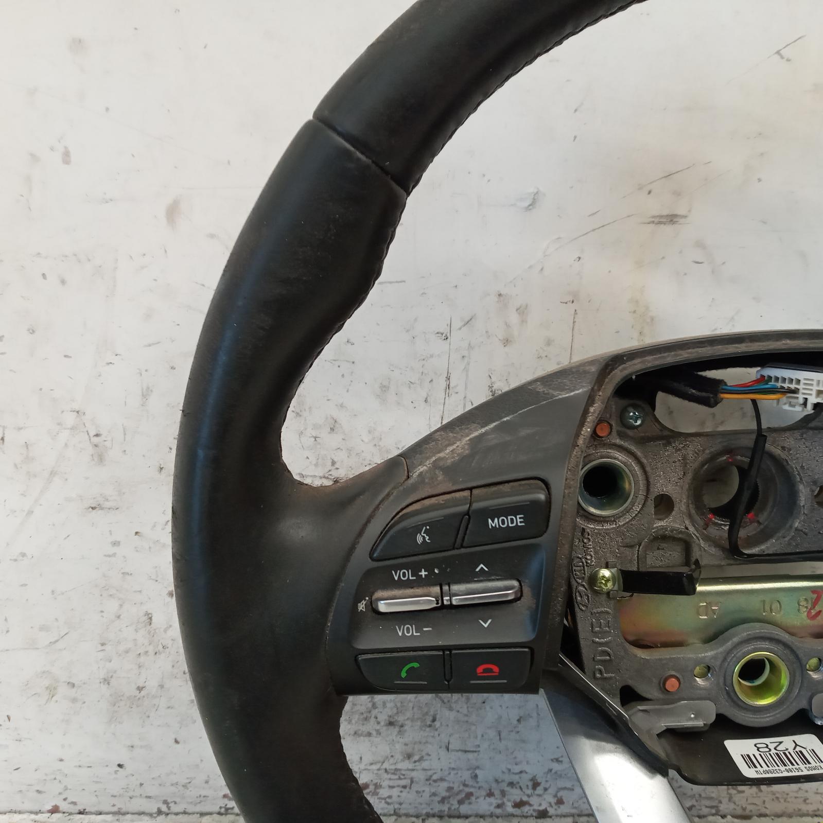 I30 Steering Wheel 2017-2024 leather,black stitch type,pd,03/17- 00019048 #592875