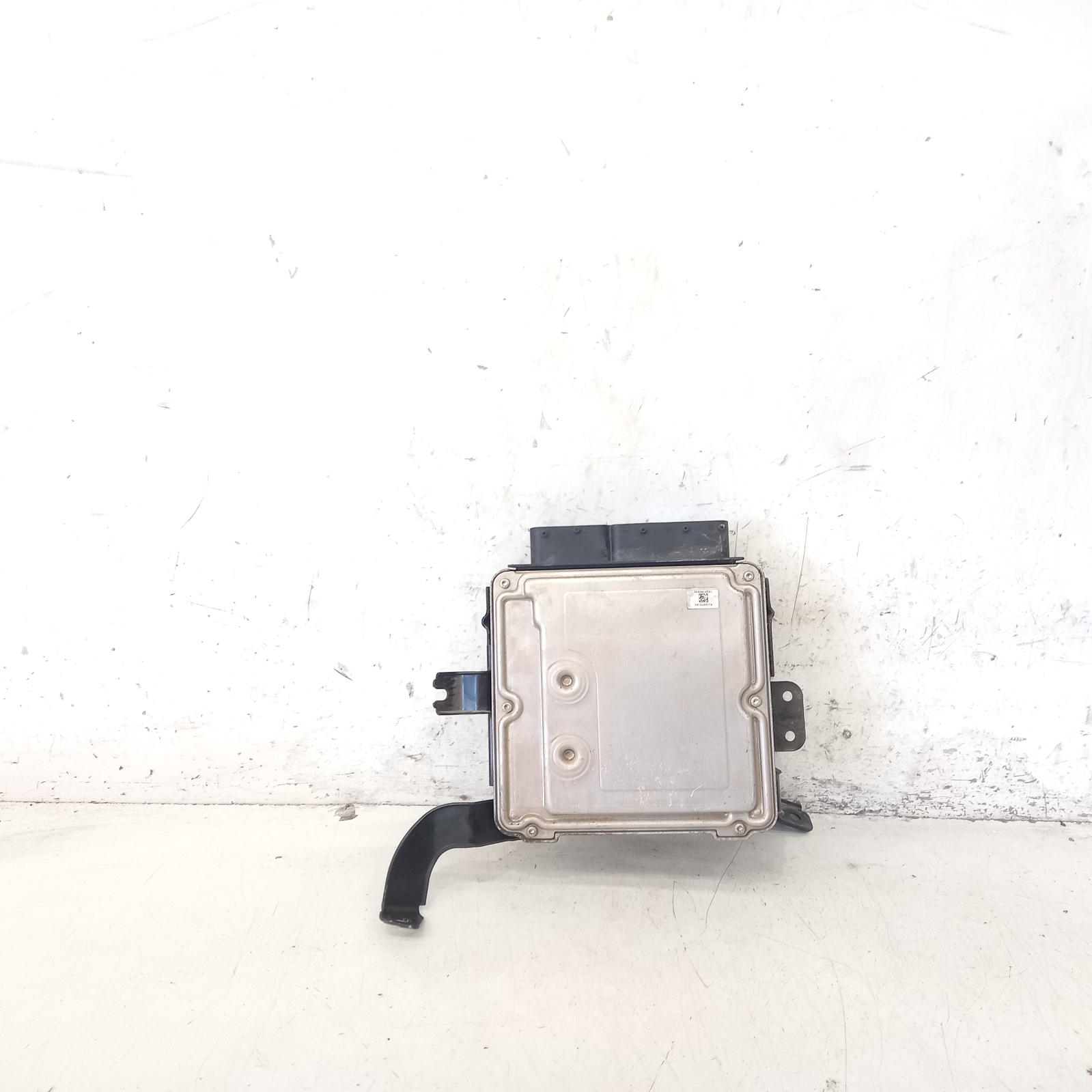 Santa Fe Ecu 2012-2018 engine ecu,2.2,turbo diesel,ecu only,dm,06/12-02/18 00019953 #593634