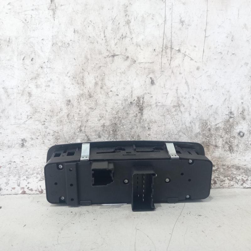 power door window switch