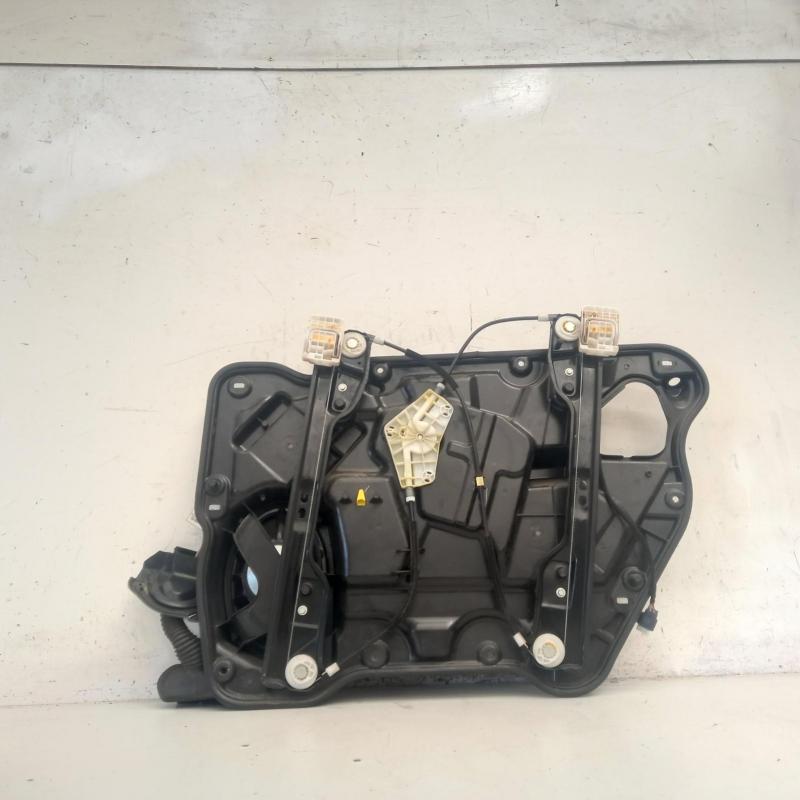 window regulator/motor front left