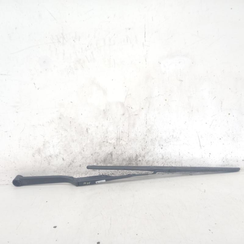wiper arm