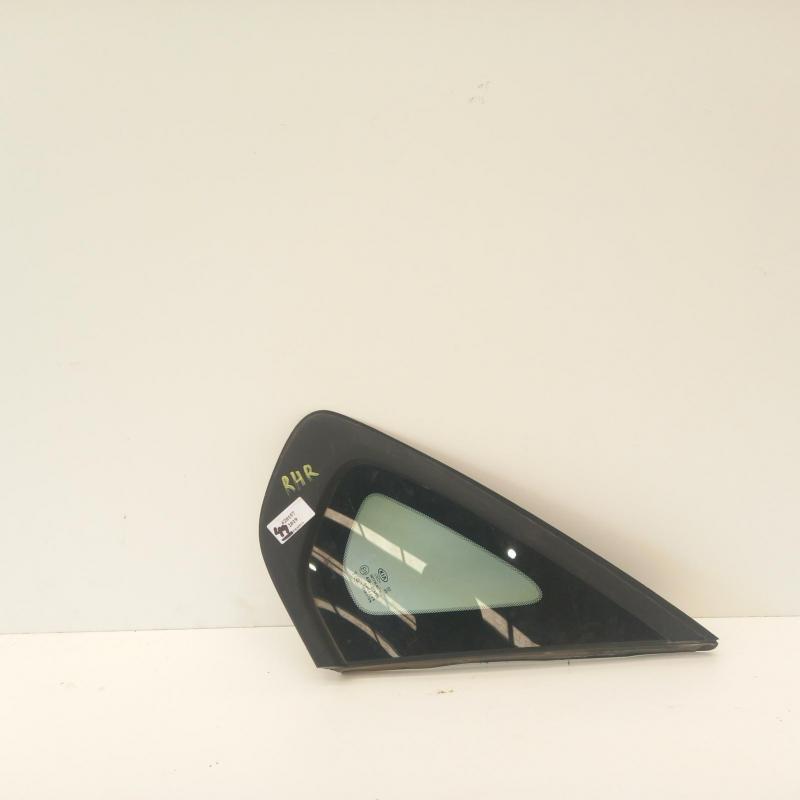 side glass rear right