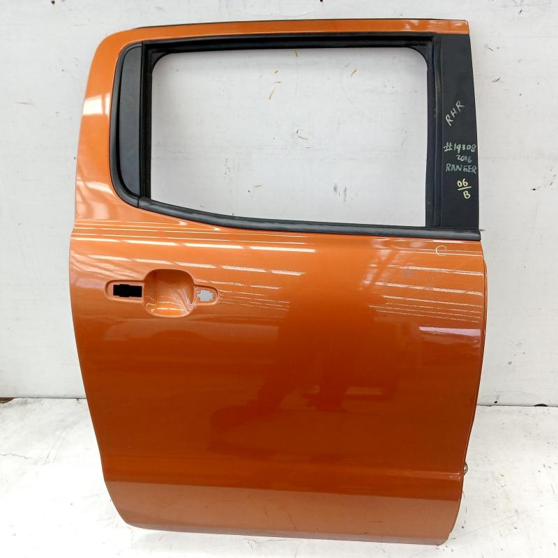 door/sliding rear right