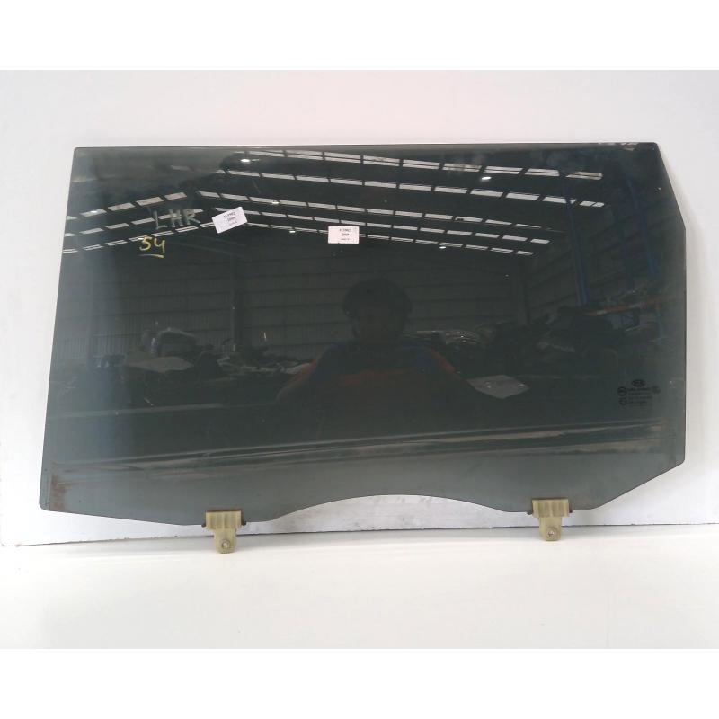 door window rear left