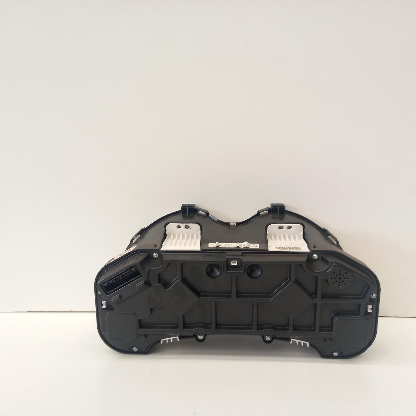 Corolla Instrument Cluster 2009-2012 auto,zre152r,hatch,standard type,12/09-09/12 00020224 #597870