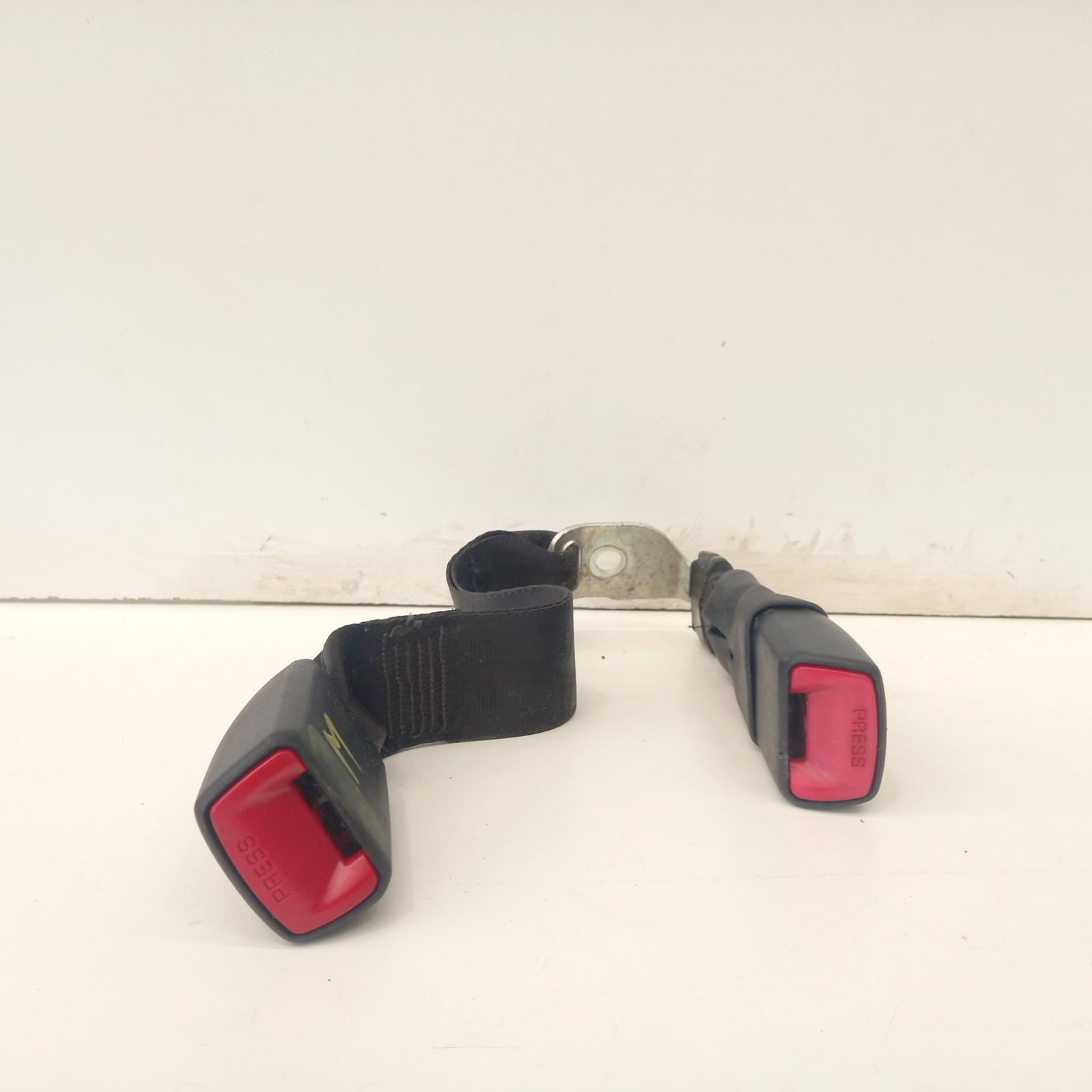 Corolla Seat Belt Stalk 2007-2013 centre rear,seat belt stalk only,black,zre152r,hatch,03/07-12/13 00020224 #597894