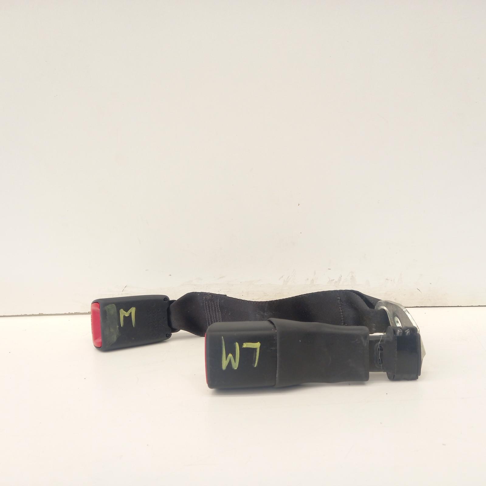 Corolla Seat Belt Stalk 2007-2013 centre rear,seat belt stalk only,black,zre152r,hatch,03/07-12/13 00020224 #597894