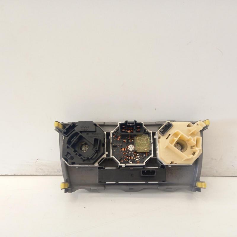 heater/aircon controls