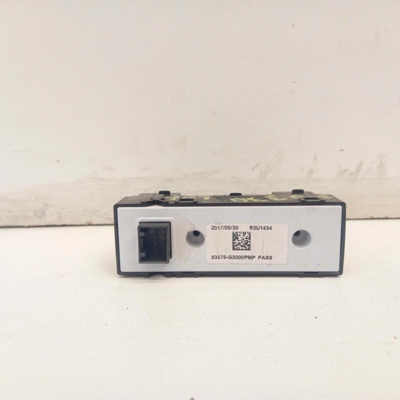 power door window switch