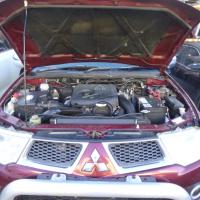 Mitsubishi 2009 ~ 2015 Challenger