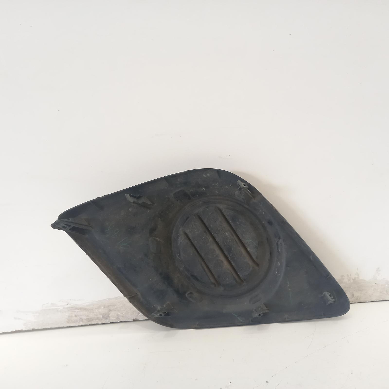 Hilux Grille 2015-2024 bumper grille (lh side),workmate,black,early type,06/15- 00020339 #599331