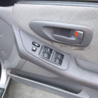 Toyota 2000 ~ 2003 Avalon