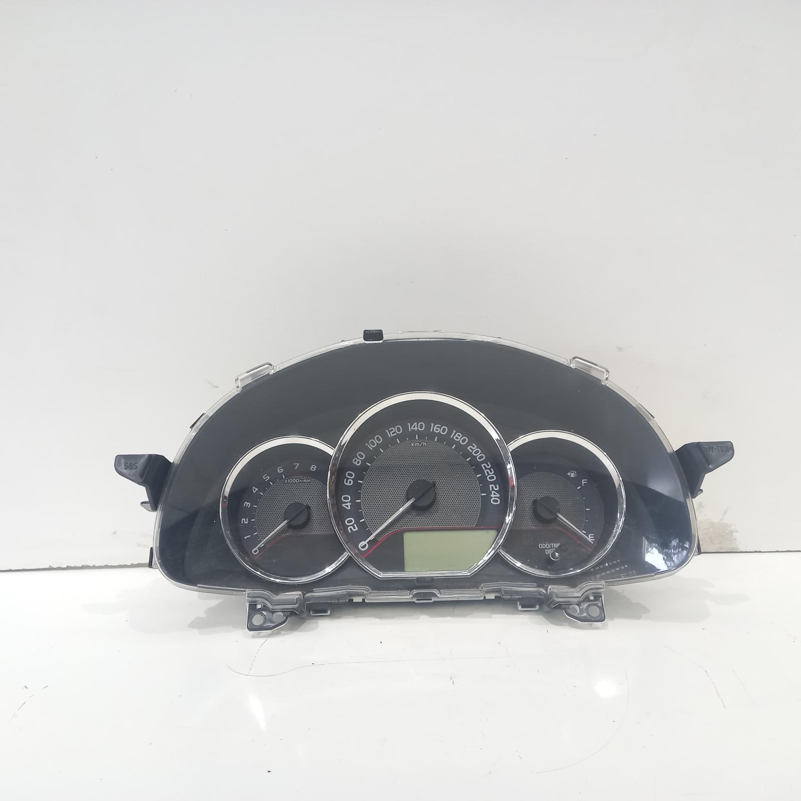 Corolla Instrument Cluster 2012-2015 1.8,2zr-fe,auto t/m,ascent,zre182r,hatch,10/12-05/15 00020089 #599412