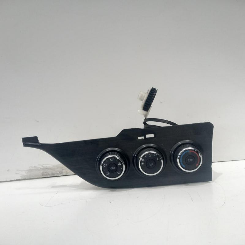 heater/aircon controls