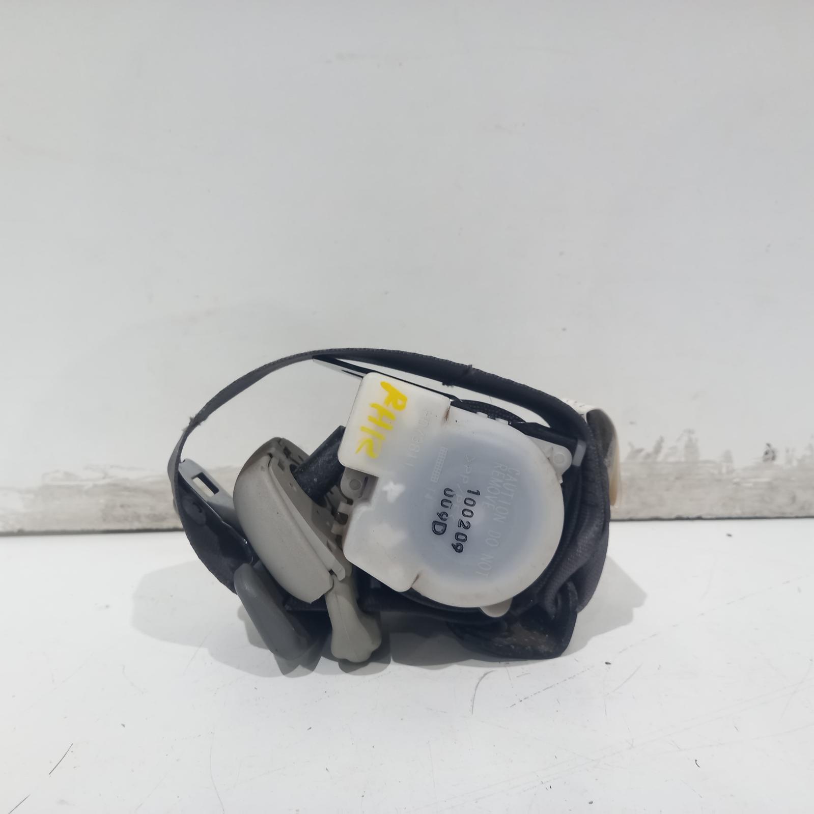 Hilux Seat Belt Stalk 2005-2011 rh rear,seat belt only,dual cab,light grey,03/05-06/11 00020340 #599537