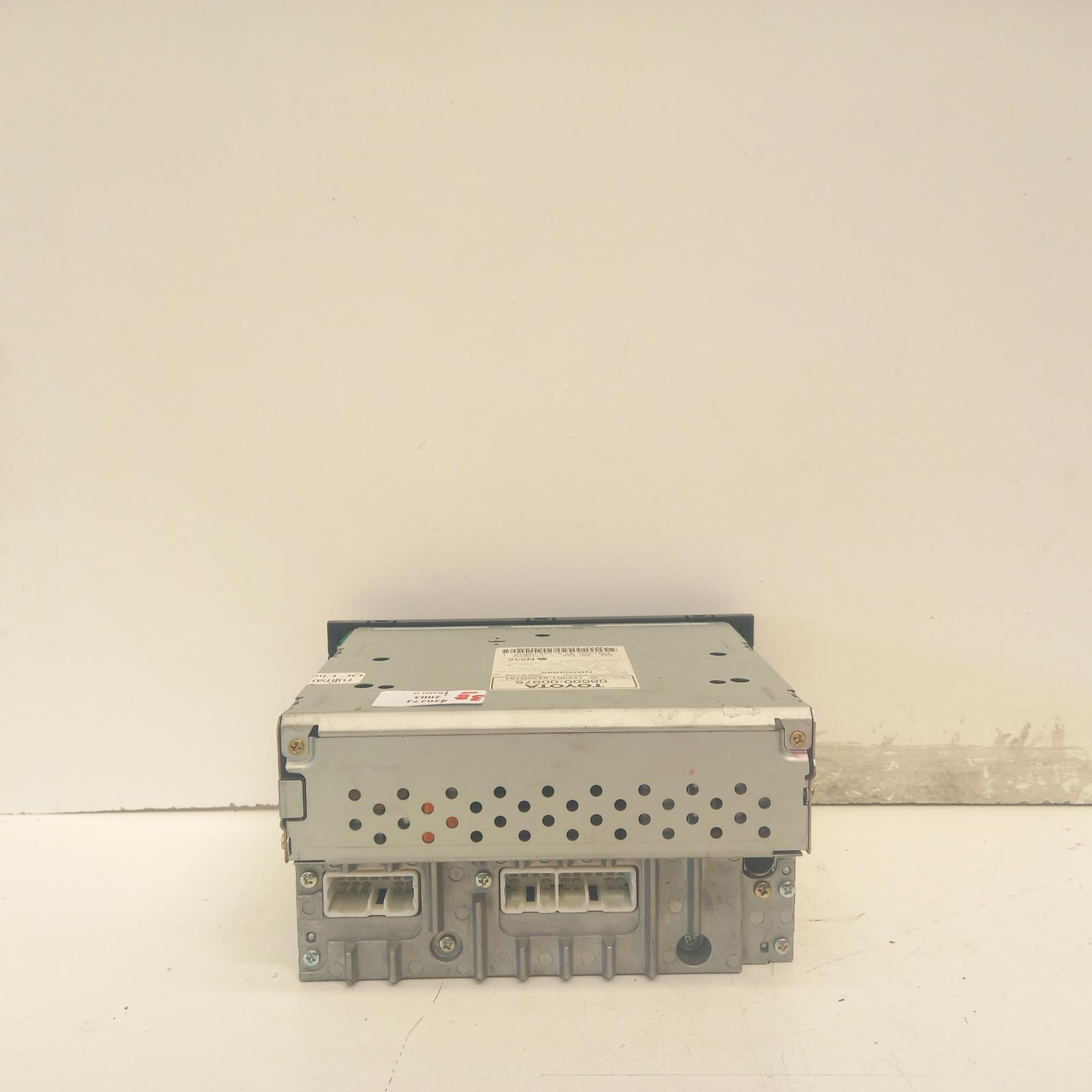 Prado Stereo/head Unit 2003-2009 6 disc cd stacker (p/n on face 37808),120 series,02/03-10/09 00020274 #600295