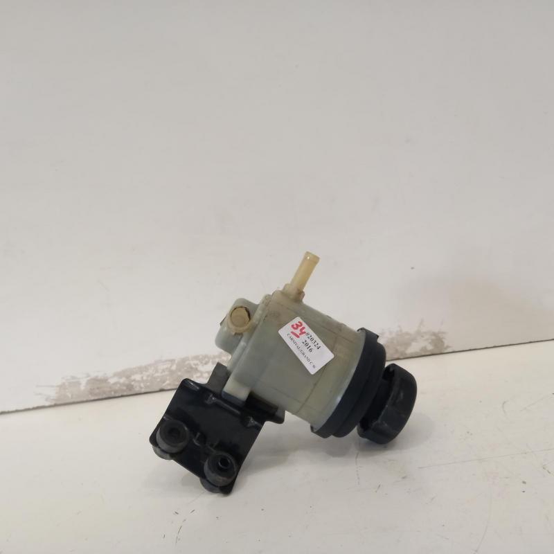 power steering reservoir