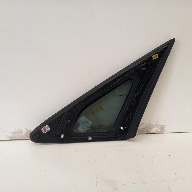 quarter door glass front right