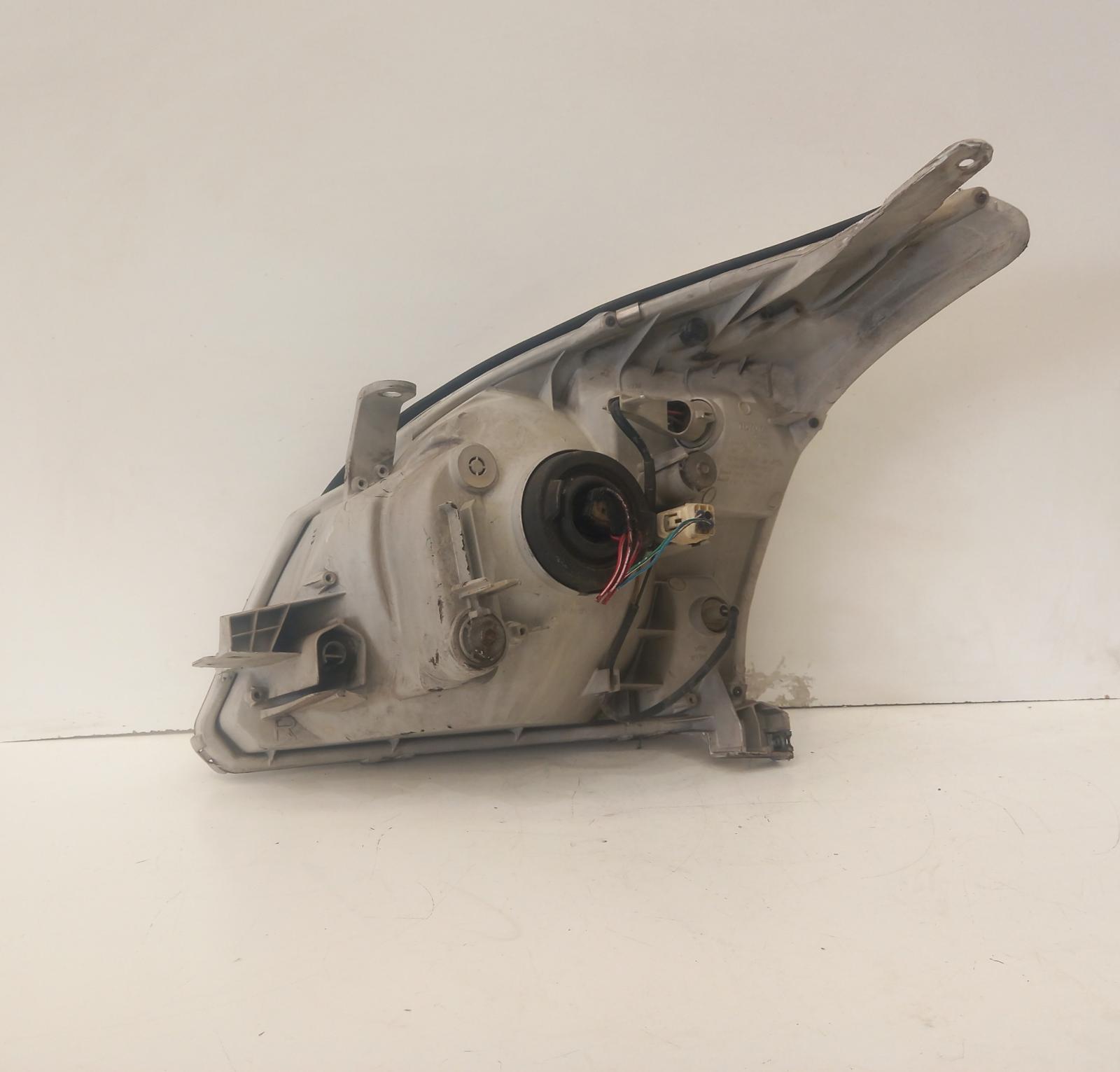 Prado Headlamp Right 2003-2009 120 series,02/03-10/09 00020048 #601007