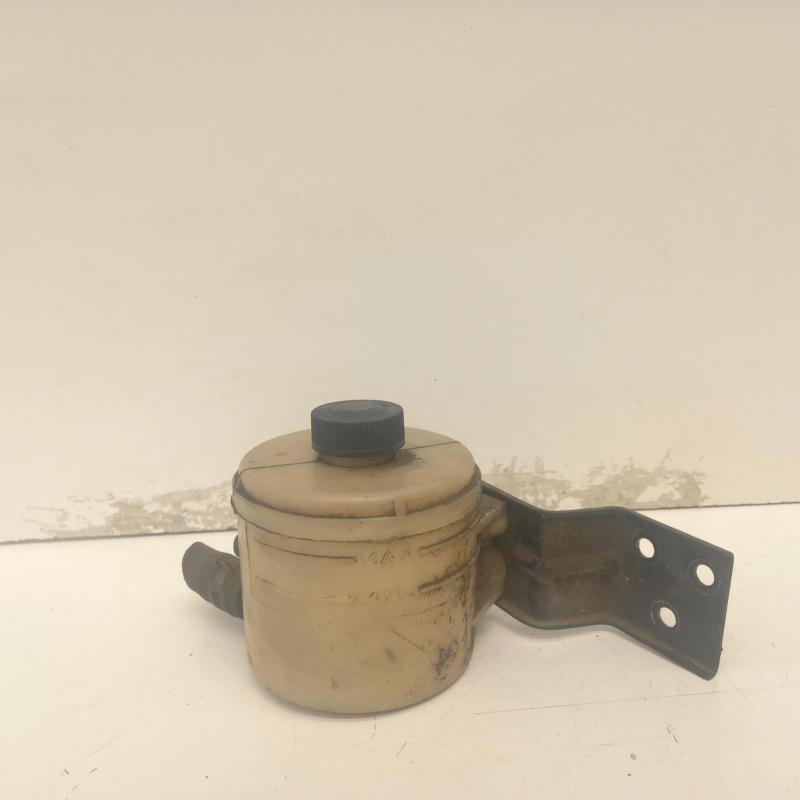 power steering reservoir